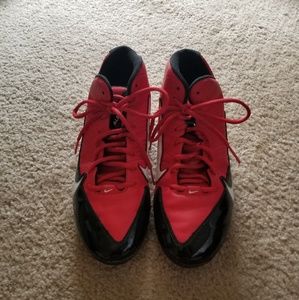 Like-new Nike Men's Football Cleats